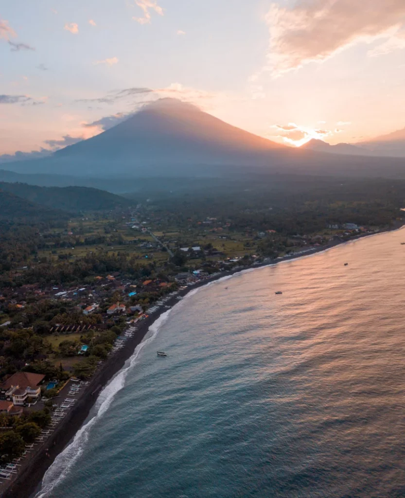 A snorkeling spot with vibrant marine life at Amed, an underwater paradise in the top places to visit in Bali.