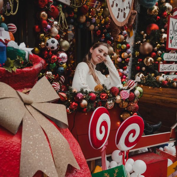 The Ivy Chelsea Garden Grinch-themed Christmas display in London 2024